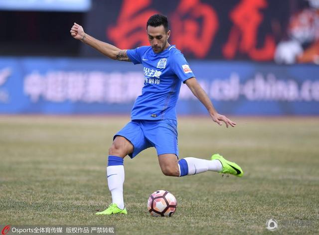 　　　　鹿兆鹏、黑娃和白孝文对白鹿原，是在愿望的蛊惑下对传统的破和立。